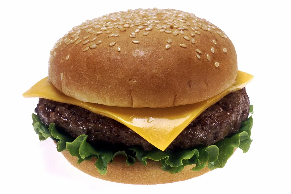 Klasik cheeseburger
